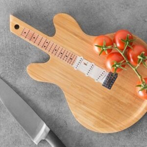 Разделочная доска для гитары